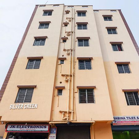 Spot On Silver Green Kolkata Exterior photo