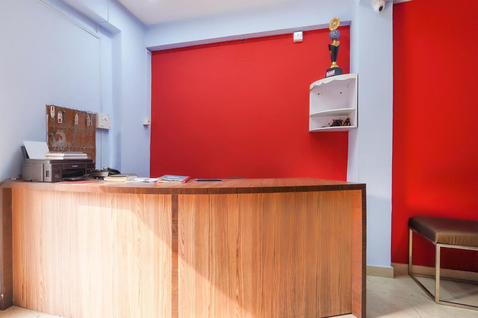 Spot On Silver Green Kolkata Exterior photo
